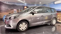 Cinza Usado 2014 Renault Grand Scénic III Expression Monovolume | € 8.450 (Preço justo)
