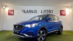 Azul Usado 2021 MG ZS Luxury Sedan | € 18.500 (Preço justo)