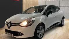 Branco Usado 2015 Renault Clio IV Citadino | € 8.750 (Preço justo)