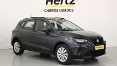Cinzento Usado 2023 Seat Arona Style SUV | € 15.690 (Bom preço)