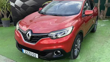 Vermelho Usado 2016 Renault Kadjar SUV | € 14.500 (Preço justo)