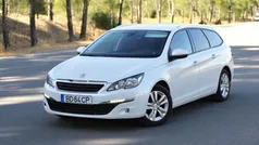 Branco Usado 2017 Peugeot 308 Active Carrinha | € 11.850 (Preço justo)