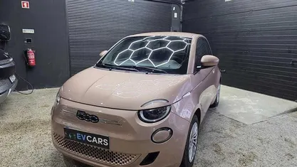 Outra Usado 2023 Fiat 500e | € 16.950 (Bom preço)