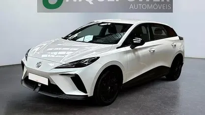 Usado MG MG4 EV 125 kW (170 HP) 2023 Branco Citadino