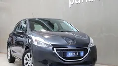 Usado 2013 Peugeot 208 Access Citadino | € 7.400 (Preço justo)