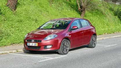 Usado Fiat Bravo 120 HP (88 kW) 2010 Vermelho Citadino