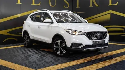 Usado 2021 MG ZS Luxury SUV | € 17.900 (Preço justo)