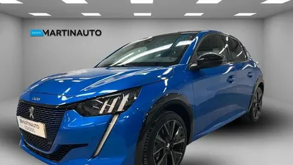 Usado 2023 Peugeot e-208 GT Citadino | € 19.750 (Super Preço)
