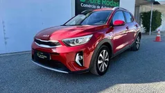 Vermelho Usado 2021 Kia Stonic SUV | € 14.900 (Preço justo)