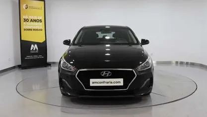 Usado Hyundai i30 Style 116 HP (85 kW) 2020 Preto