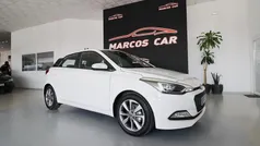 Branco Usado 2015 Hyundai i20 | € 9.900 (Bom preço)