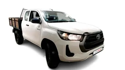 Usado Toyota HiLux 150 HP (110 kW) 2021 Branco Pickup