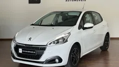 Branco Usado 2019 Peugeot 208 Active Citadino | € 11.350 (Preço justo)