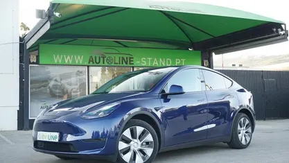 Azul Usado 2023 Tesla Model Y SUV | € 39.990 (Preço justo)
