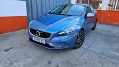 Azul Usado 2014 Volvo V40 Carrinha | € 10.000 (Bom preço)