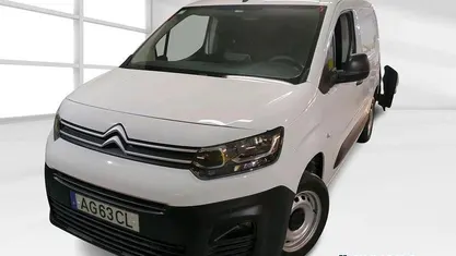 Branco Usado 2021 Citroën Berlingo Monovolume | € 14.700 (Preço justo)