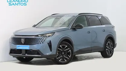Usado Peugeot 5008 145 HP (106 kW) 2025 SUV