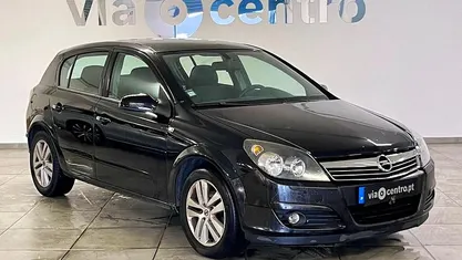 Usado Opel Astra Cosmo 90 HP (66 kW) 2007 Citadino