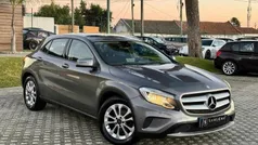 Cinzento Usado 2017 Mercedes GLA180 SUV | € 16.990 (Super Preço)