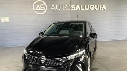 Usado Renault Clio V Evolution 91 HP (66 kW) 2023 Preto
