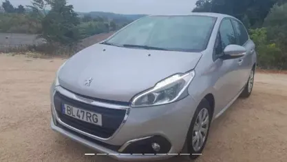 Usado 2018 Peugeot 208 Active Citadino | € 11.750 (Preço justo)