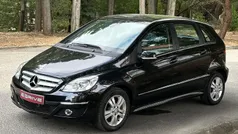 Preto Usado 2010 Mercedes B180 Monovolume | € 11.980 (Preço justo)