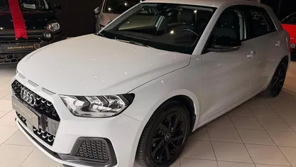Usado Audi A1 Sportback 95 HP (69 kW) 2023 Branco Citadino