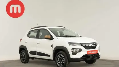 Branco Usado 2023 Dacia Spring Citadino | € 14.499 (Preço justo)