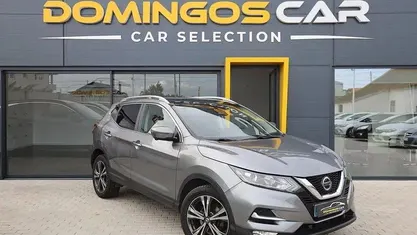Usado Nissan Qashqai N-Connecta 115 HP (84 kW) 2018 Cinza SUV