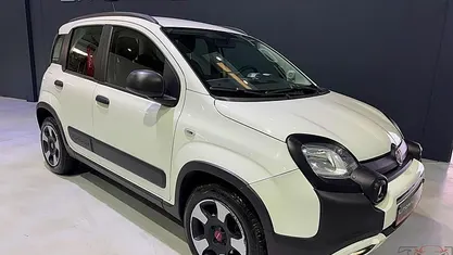 Branco Usado 2022 Fiat Panda | € 10.900 (Preço justo)