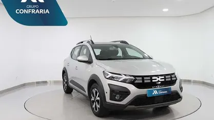 Usado Dacia Sandero Expression 91 HP (66 kW) 2024 Cinza Citadino