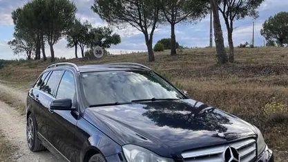 Azul Usado 2013 Mercedes C220 Carrinha | € 13.000 (Preço justo)