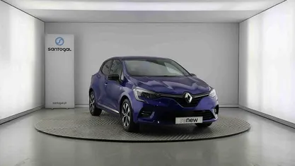 Usado 2023 Renault Clio V Evolution | € 16.990 (Preço justo)