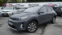 Usado 2022 Kia Stonic SUV | € 13.250 (Bom preço)