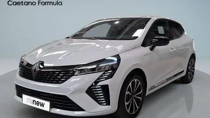 Usado Renault Clio V Techno 100 HP (73 kW) 2025 Branco