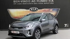 Cinza Usado 2025 Kia Stonic SUV | € 17.950 (Preço justo)