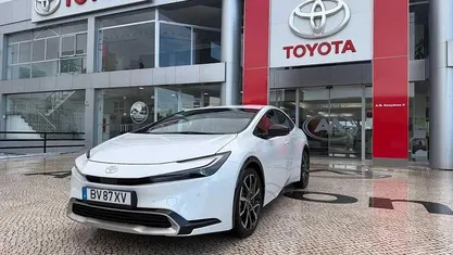 Usado 2025 Toyota Prius Premium | € 41.000