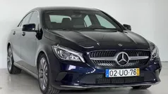 Azul Usado 2018 Mercedes CLA180 Urban Sedan | € 21.950 (Bom preço)
