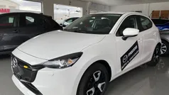 Branco Novo 2024 Mazda 2 Center-Line | € 19.900 (Super Preço)