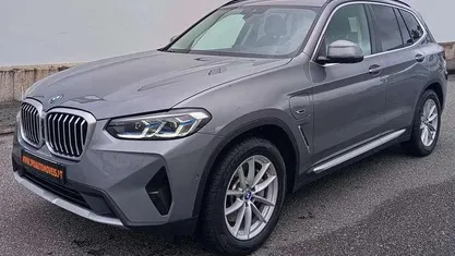 Cinza Usado 2022 BMW X3 Luxury Line SUV | € 39.490 (Bom preço)