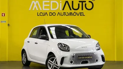 Usado Smart ForFour Electric Drive Passion 60 kW (82 HP) 2022 Branco