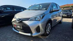 Cinzento Usado 2014 Toyota Yaris | € 9.200 (Preço justo)
