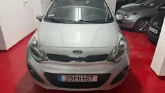 Usado 2011 Kia Rio EX | € 6.750 (Bom preço)