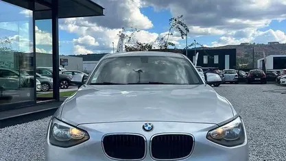 Cinza Usado 2015 BMW 116 Citadino | € 12.500 (Preço justo)