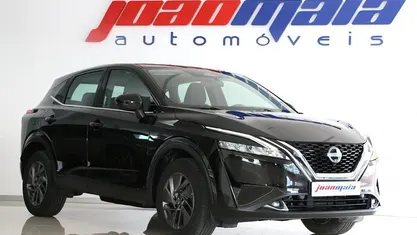 Usado Nissan Qashqai 140 HP (102 kW) 2024 Preto SUV