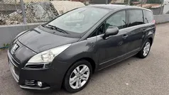 Usado 2010 Peugeot 5008 Monovolume | € 5.499 (Bom preço)