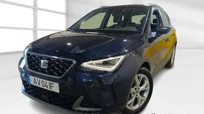 Usado Seat Arona FR 110 HP (80 kW) 2022 Azul SUV