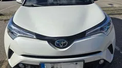 Branco Usado 2018 Toyota C-HR Comfort SUV | € 17.950 (Bom preço)