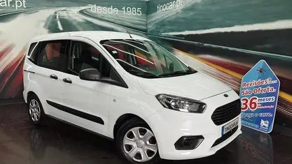 Usado Ford Tourneo Courier 100 HP (73 kW) 2019 Monovolume