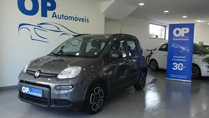 Cinzento Usado 2022 Fiat Panda | € 12.150 (Preço justo)